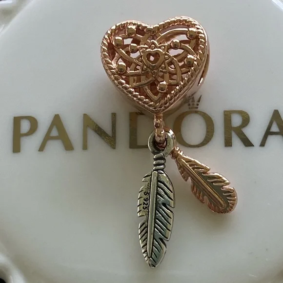 Pandora Openwork Heart & Two Feathers Dreamcatcher - Picture 2 of 5